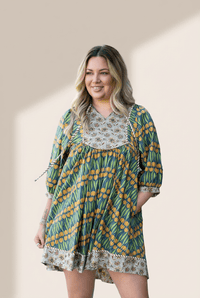 Women's Plus Size Cotton Tulip Mini Dress with Floral Bib Detail