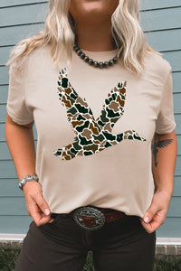 Women's Relaxed Fit Khaki Camo Flying Mallard Print Tee - Stylish Casual Summer Top for Outdoor Adventures