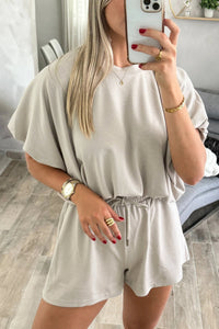 Women's Smoke Gray Loose Fit Puffy Top and Drawstring Shorts Set - Stylish Summer Casual Outfit for Comfort and Style