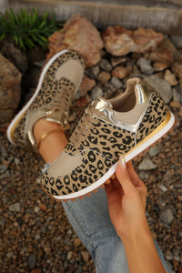 
Women's Coffee Leopard Patchwork Faux Suede Lace-Up Sneakers