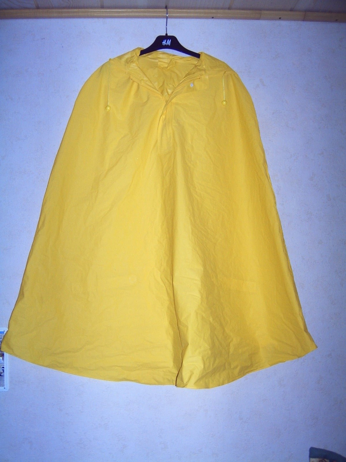 Derby day reference photograph on textile or garment surface.